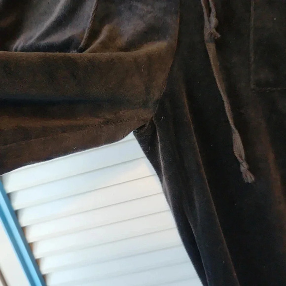 Hannah Jones New York Black Velour Pants - Picture 5 of 11